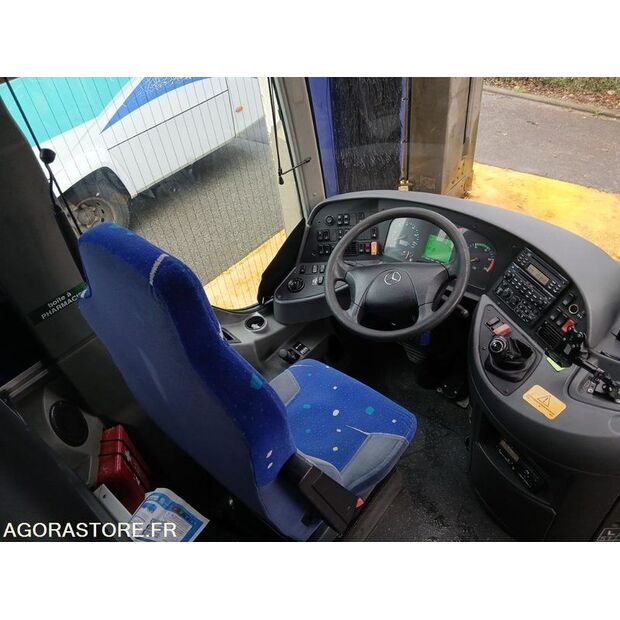 2010 Mercedes-Benz-45904083