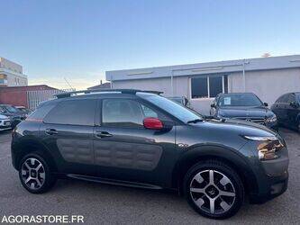 2015-citroen-c4-1430536-45904123