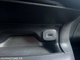 2015-citroen-c4-1430536-45904148