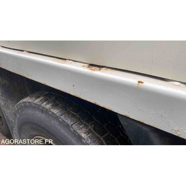 2012 Renault PREMIUM-45904170