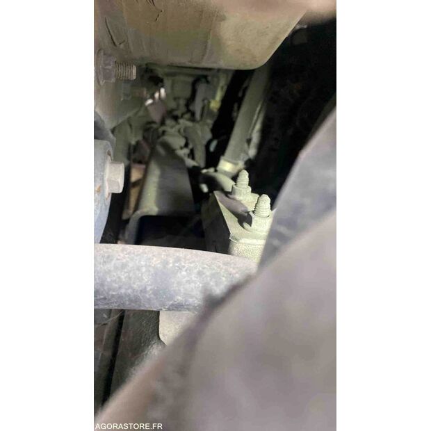 2012 Renault PREMIUM-45904172