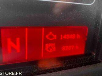 2012-renault-premium-1430537-45904176