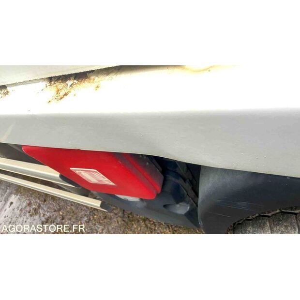 2012 Renault PREMIUM-45904196