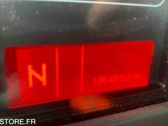 2012-renault-premium-1430537-45904198