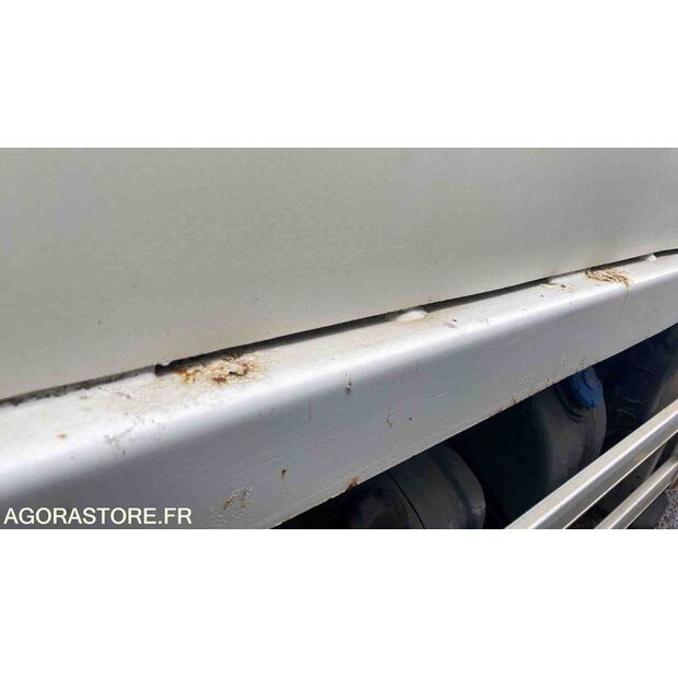 2012 Renault PREMIUM-45904200