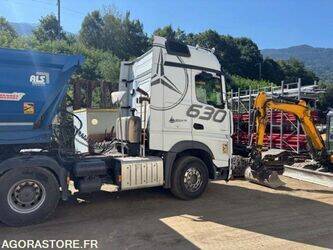 2017-mercedes-benz-arocs-3363-1430541-45904254