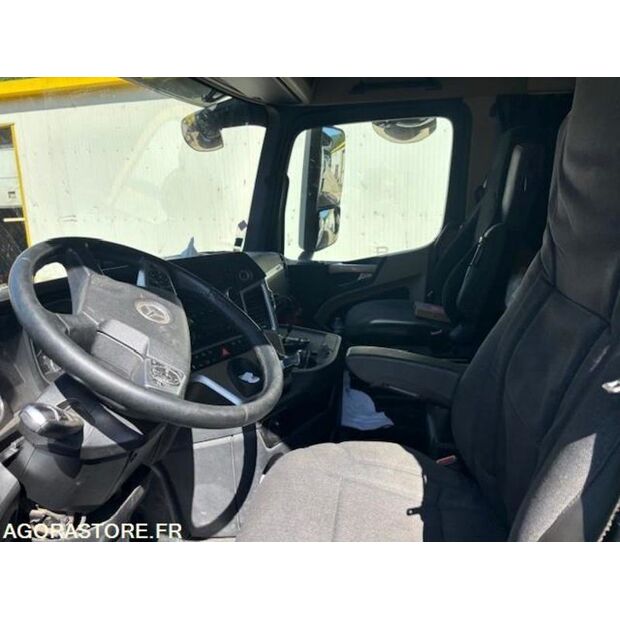 2017 Mercedes-Benz Arocs 3363-45904257