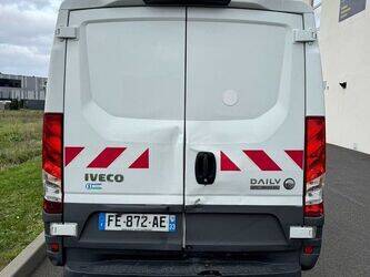 2019-iveco-35s18-1430542-45904264