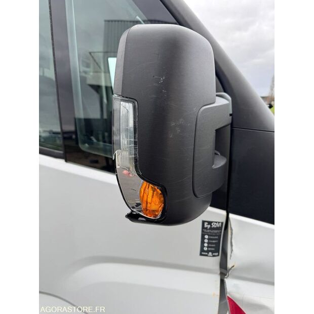2019 Iveco 35S18-45904272