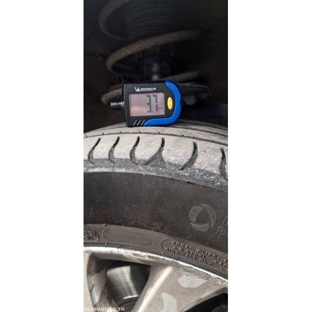 2015 Toyota AURIS-45904290