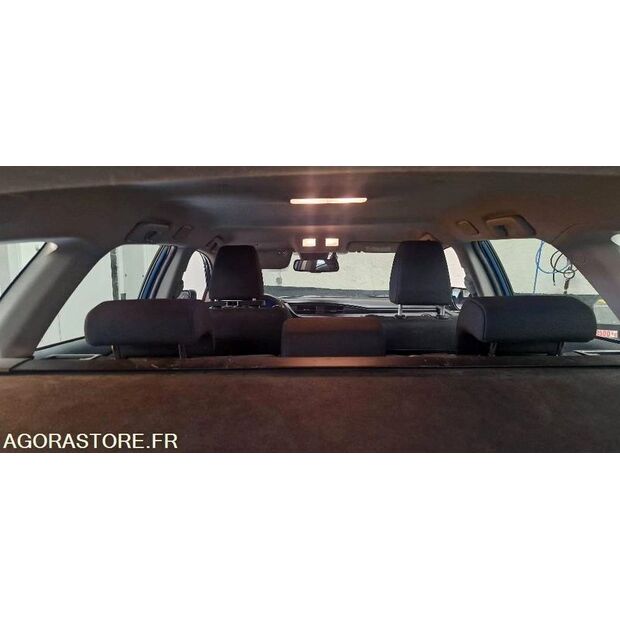 2015 Toyota AURIS-45904295