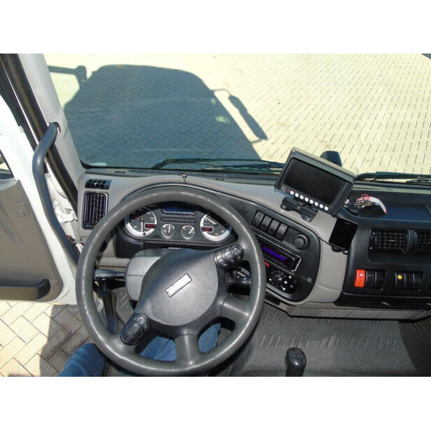 2011 DAF LF-45904545