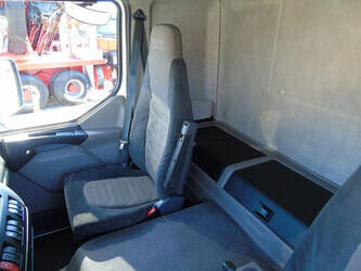 2011-daf-lf-1430558-45904550