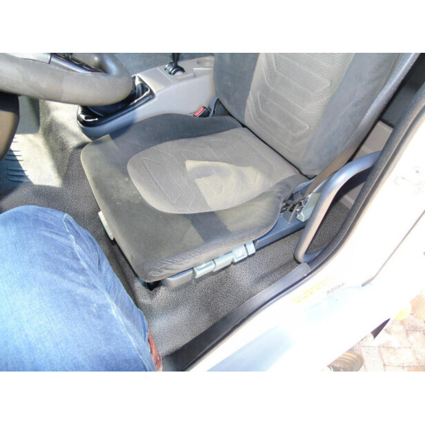 2011 DAF LF-45904553