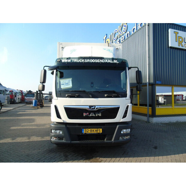 2017 MAN TGM-45904571