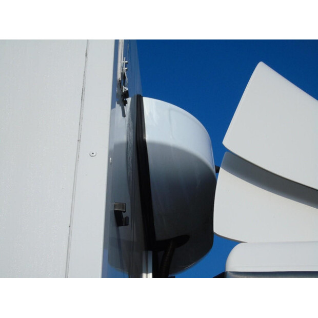 2017 MAN TGM-45904581