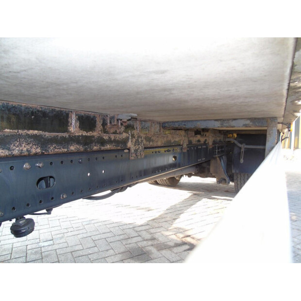 2017 MAN TGM-45904589