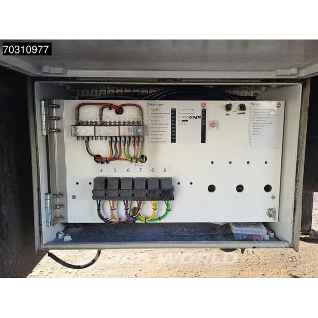 2013 Trias 712-330-45905000