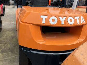 2019-toyota-7fd50-45905093