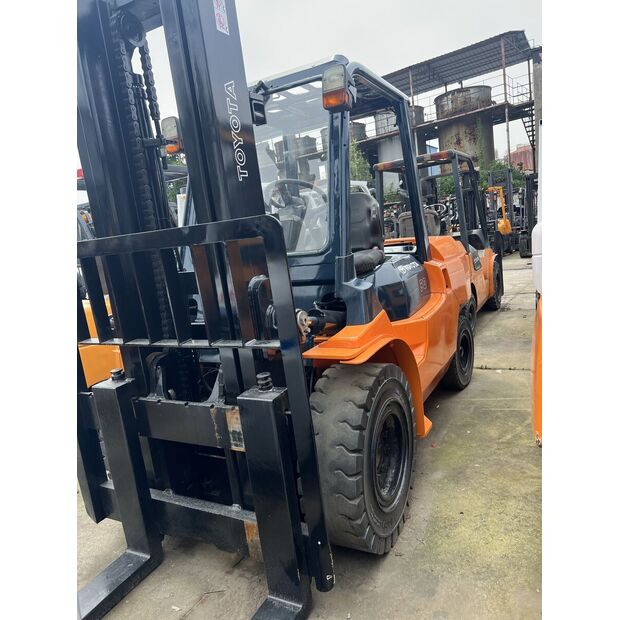 2019 Toyota 7FD50-45905096