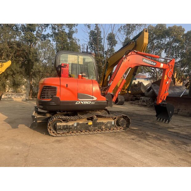 2024 Doosan DX60-45905106