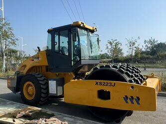 صورة ل معدات رص 2025 اكس سي ام جي XS223J