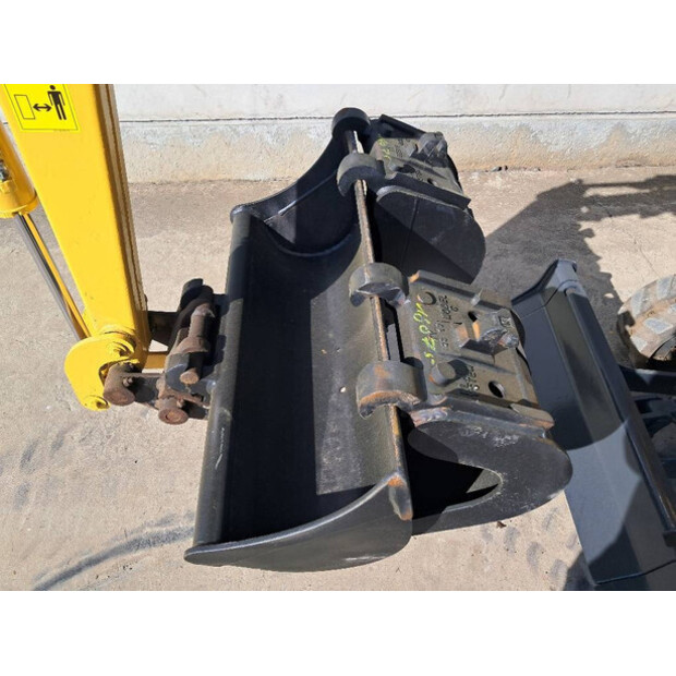 2020 Komatsu PC09-1-45905320