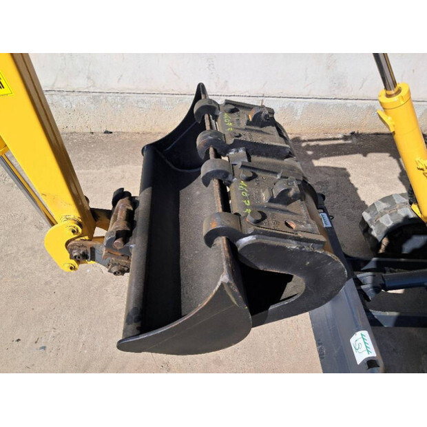 2020 كوماتسو PC09-1-45905363