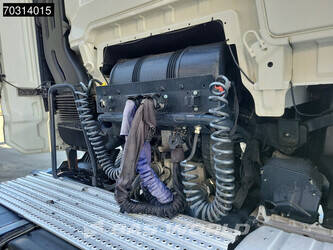 2021-man-tgx-18-580-45907396