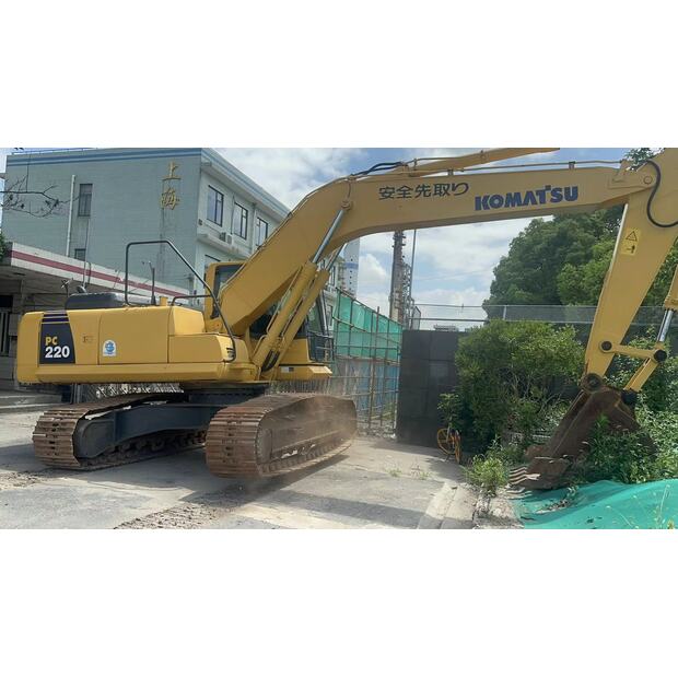 2019 كوماتسو PC220-8-45908178