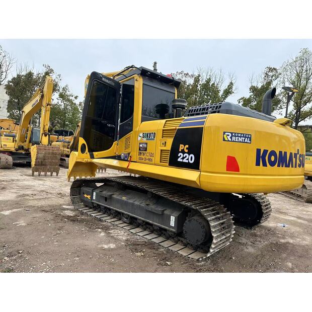 2023 Komatsu PC220-8-45908184