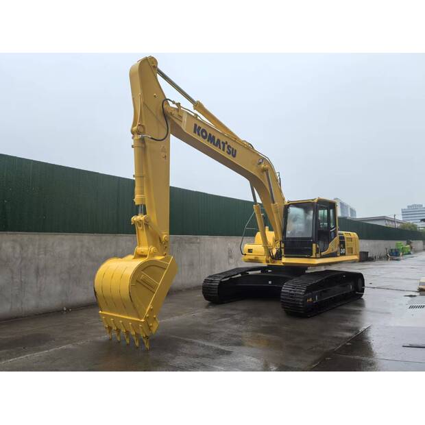 2022 Komatsu PC240-8-45908193