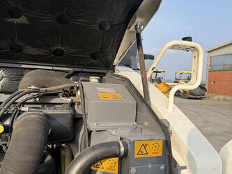 2019-vogele-super-1800-3i-1430704-45908378