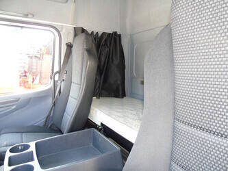 2014-mercedes-benz-axor-1829-1430712-45908584