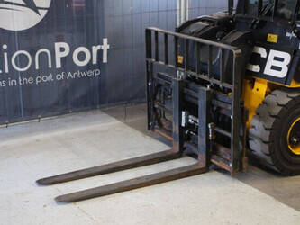 2020-jcb-30-19e-1430727-45908944