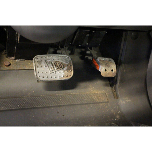 2020 جيه سي بي 30-19E-45908959