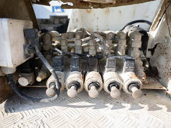 2009-mercedes-benz-actros-3241-1430728-45908970