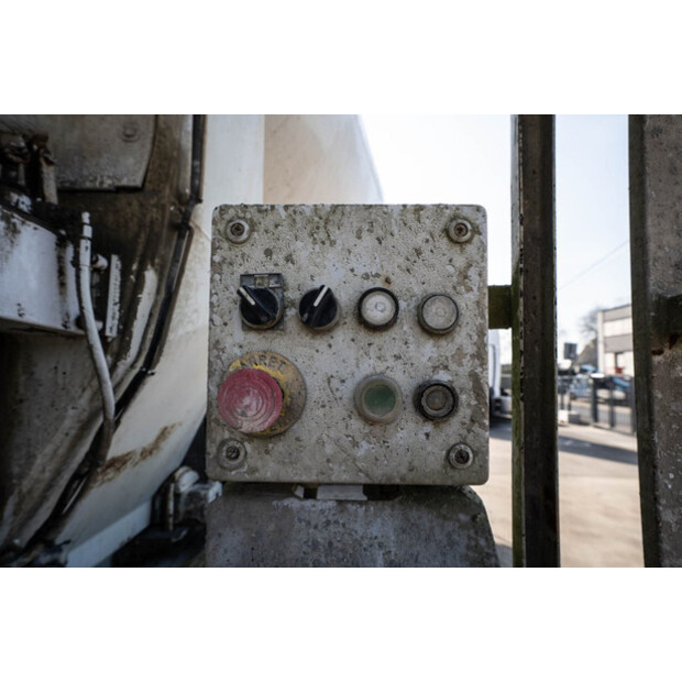 2009 Mercedes-Benz Actros 3241-45908976