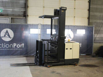 Image for PALLET STACKER Crown Access 123
