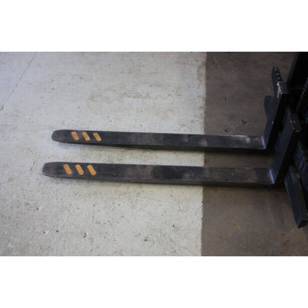 Crown Access 123-45909271