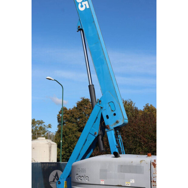 2006 جيني S-65-45909358