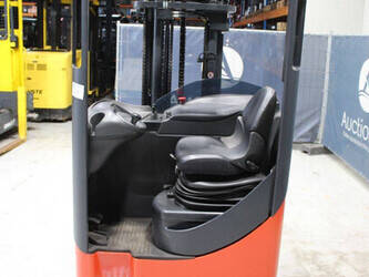 2010-linde-r20g-03-45909421