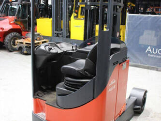 2010-linde-r20g-03-45909422