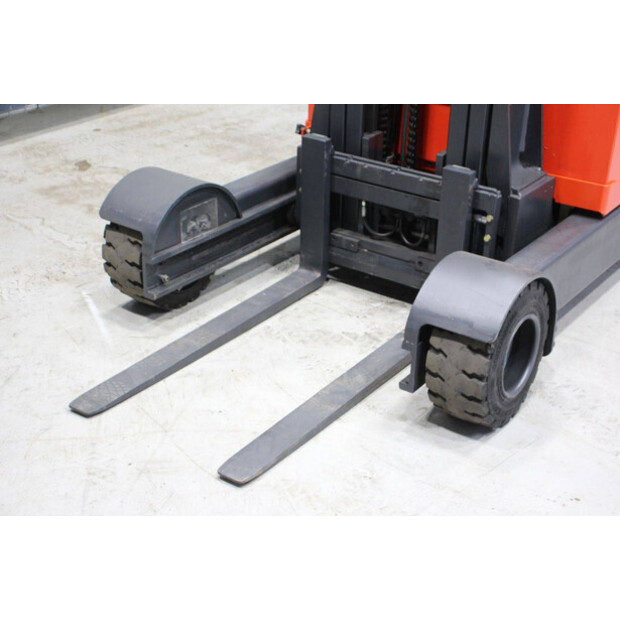 2010 ليندي R20G-03-45909426