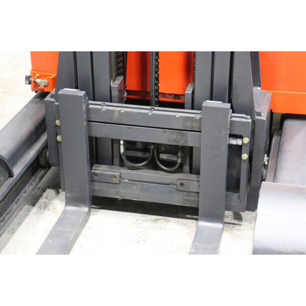 2010 ليندي R20G-03-45909427