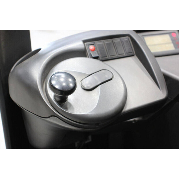 2010 ليندي R20G-03-45909436