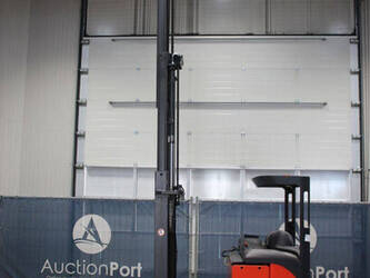 2010-linde-r20g-03-45909441