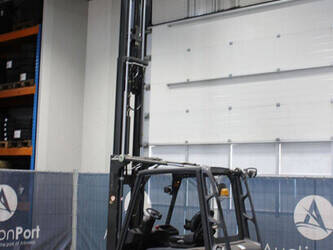 2012-linde-e30l-01-1430746-45909471