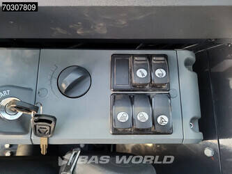 2025-xcmg-xe55e-45910016