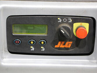 2015-jlg-10msp-45910142